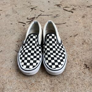 Classic Vans slip on checkerboard shoes Men’s 9 Womens 10.5